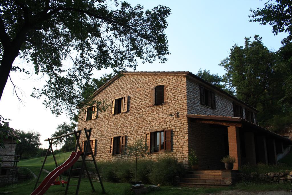 Agriturismo Valdifiori Sassoferrato Екстериор снимка
