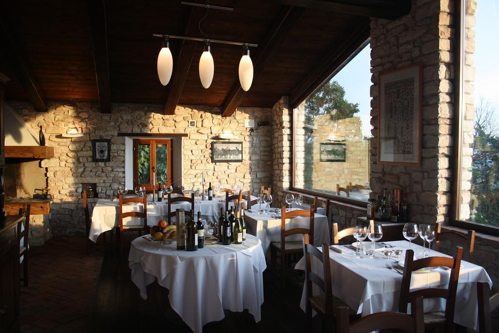 Agriturismo Valdifiori Sassoferrato Екстериор снимка