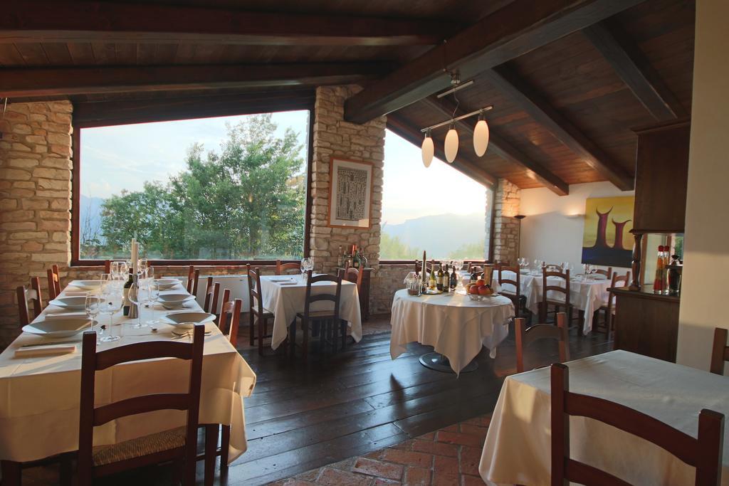 Agriturismo Valdifiori Sassoferrato Екстериор снимка