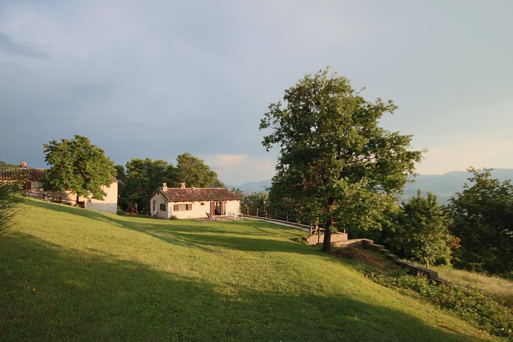 Agriturismo Valdifiori Sassoferrato Екстериор снимка